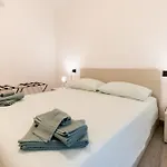 Casa Angiolina By Design 아파트